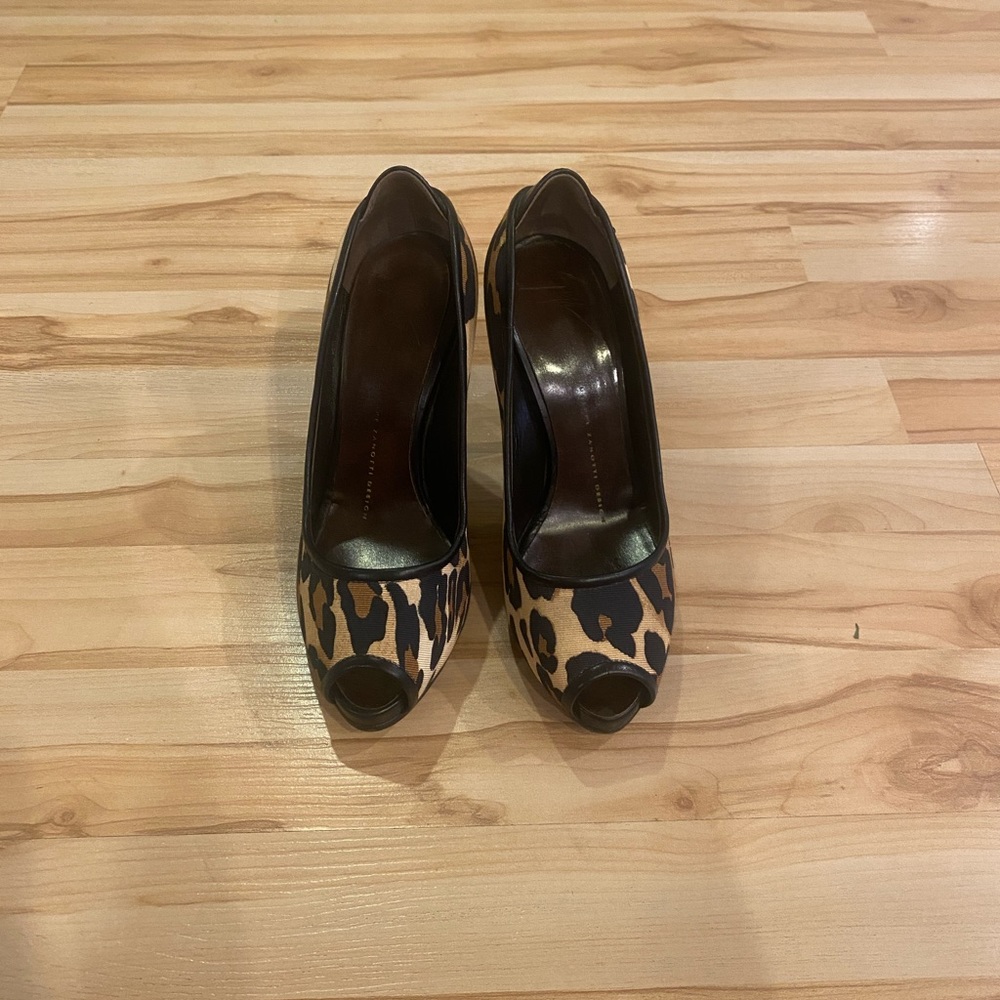 Giuseppe Leopard Print Open Toe Pumps Size 36 - image 2